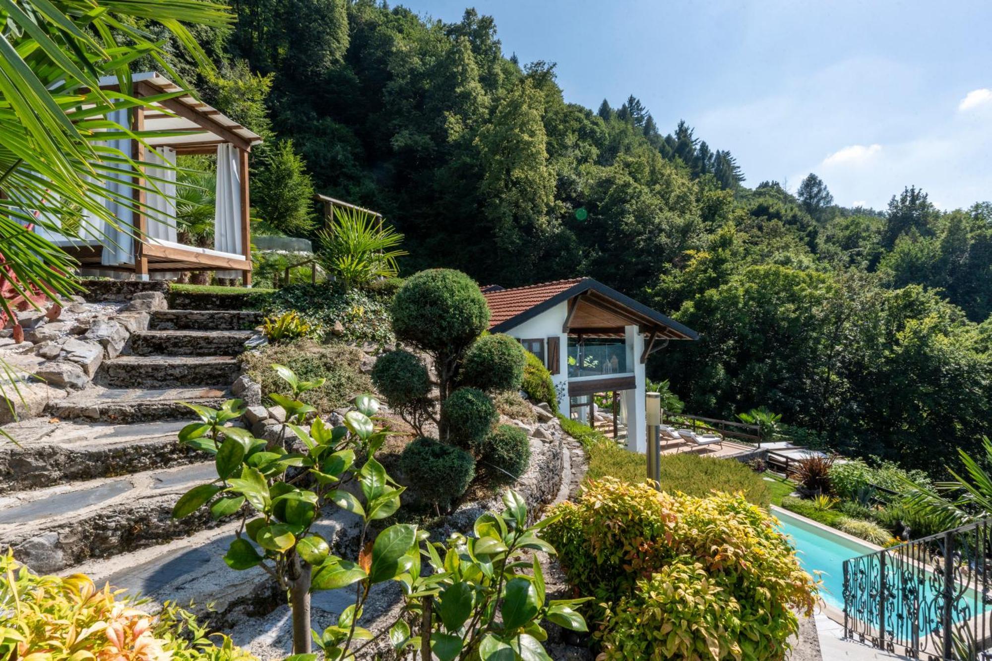 Villa Rosch Лецено Екстериор снимка